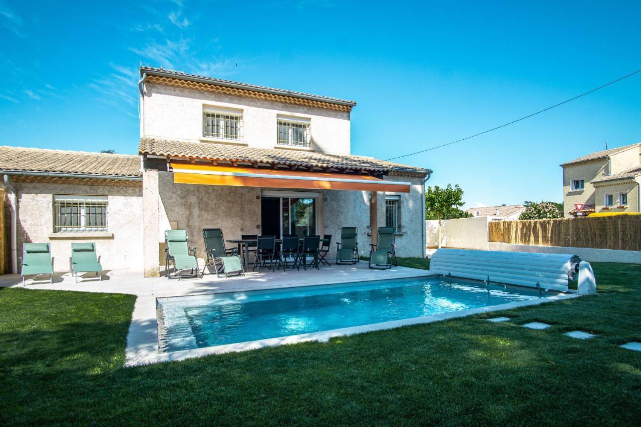 Villa Le Cabanon de Christine à LʼIsle-sur-la-Sorgue Extérieur photo